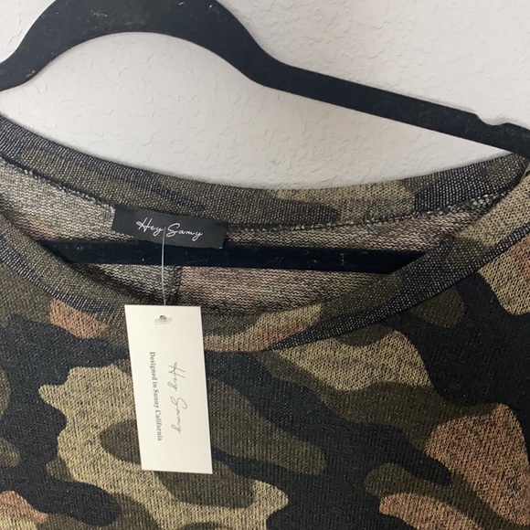 Camo Off the Shoulder Sweater NWT - Picture 4 of 5